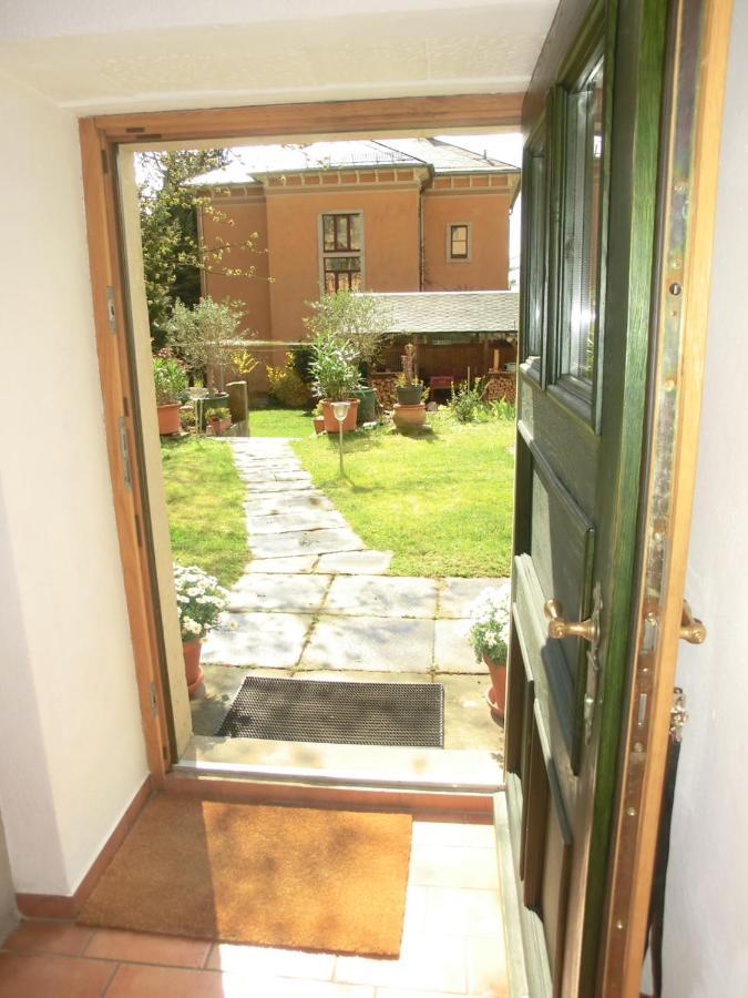 Ferienwohnung Mit Charme In Dresden Pillnitz Esterno foto